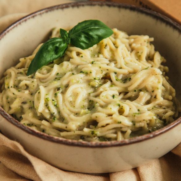 Cupster vegane Instant Nudeln not Alfredo Brokkoli 94g (glutenfrei) MHD:05.02.2026